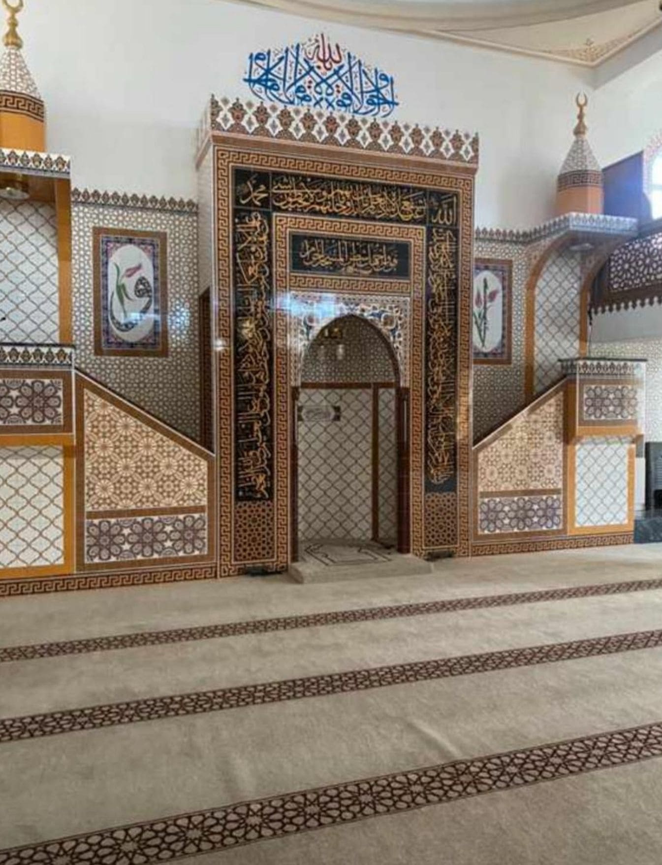 Cami Çinileri-Kütahya Çini